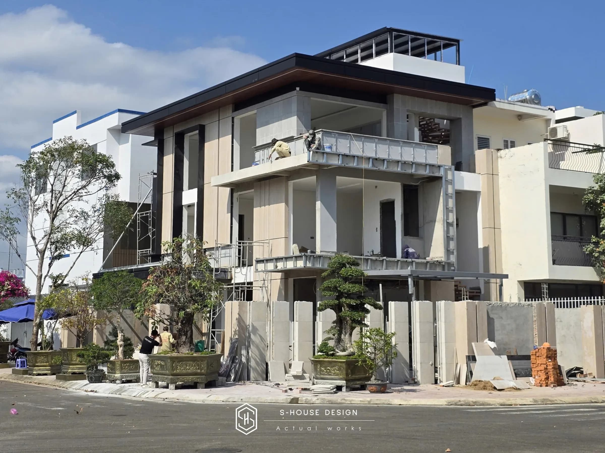 Thi Công Biệt Thự Hiện Đại 3 Tầng Tại Gói 2 Mỹ Gia Nha Trang