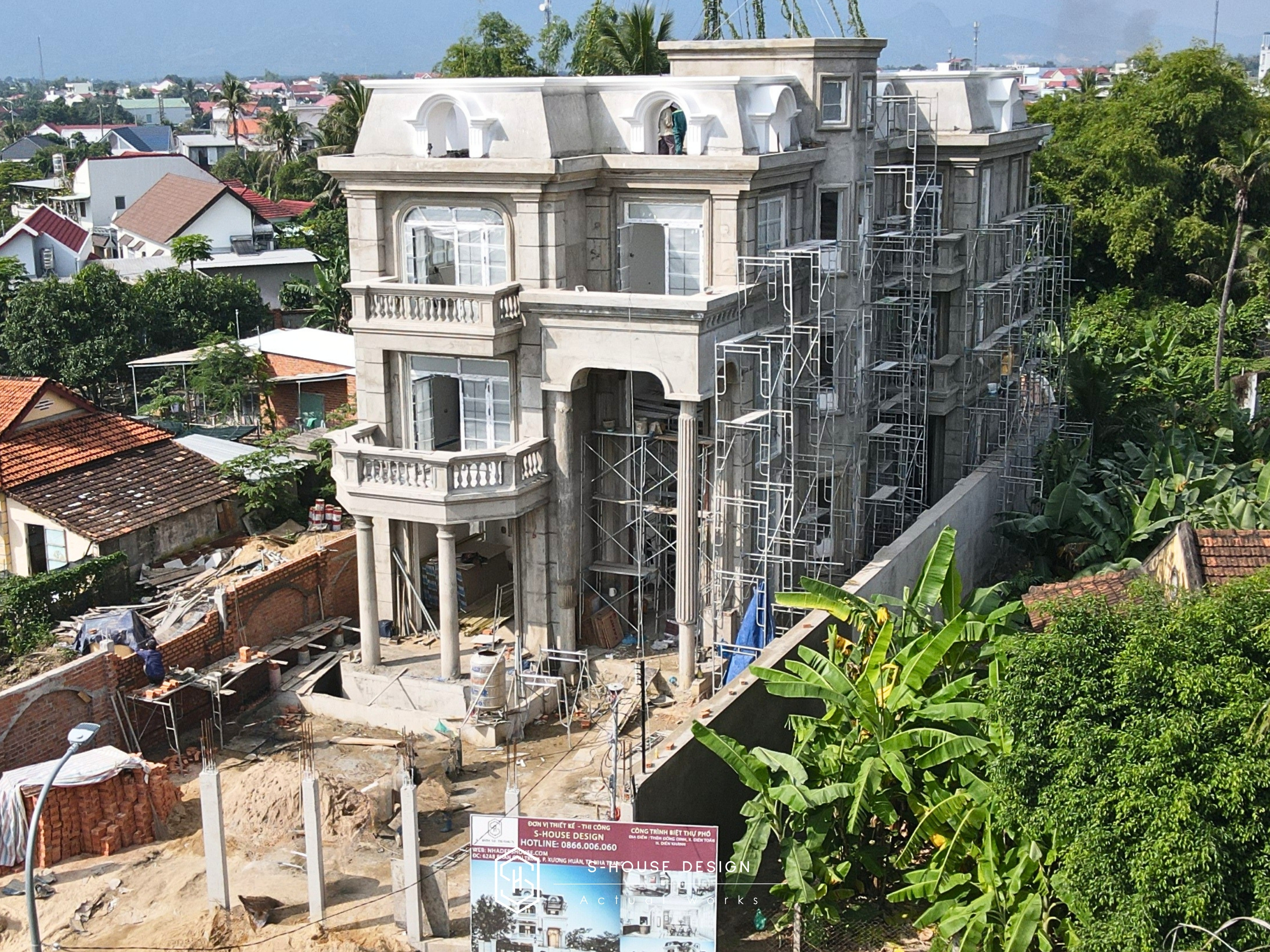 Thi công biệt thự Tân Cổ Điển 3 tầng