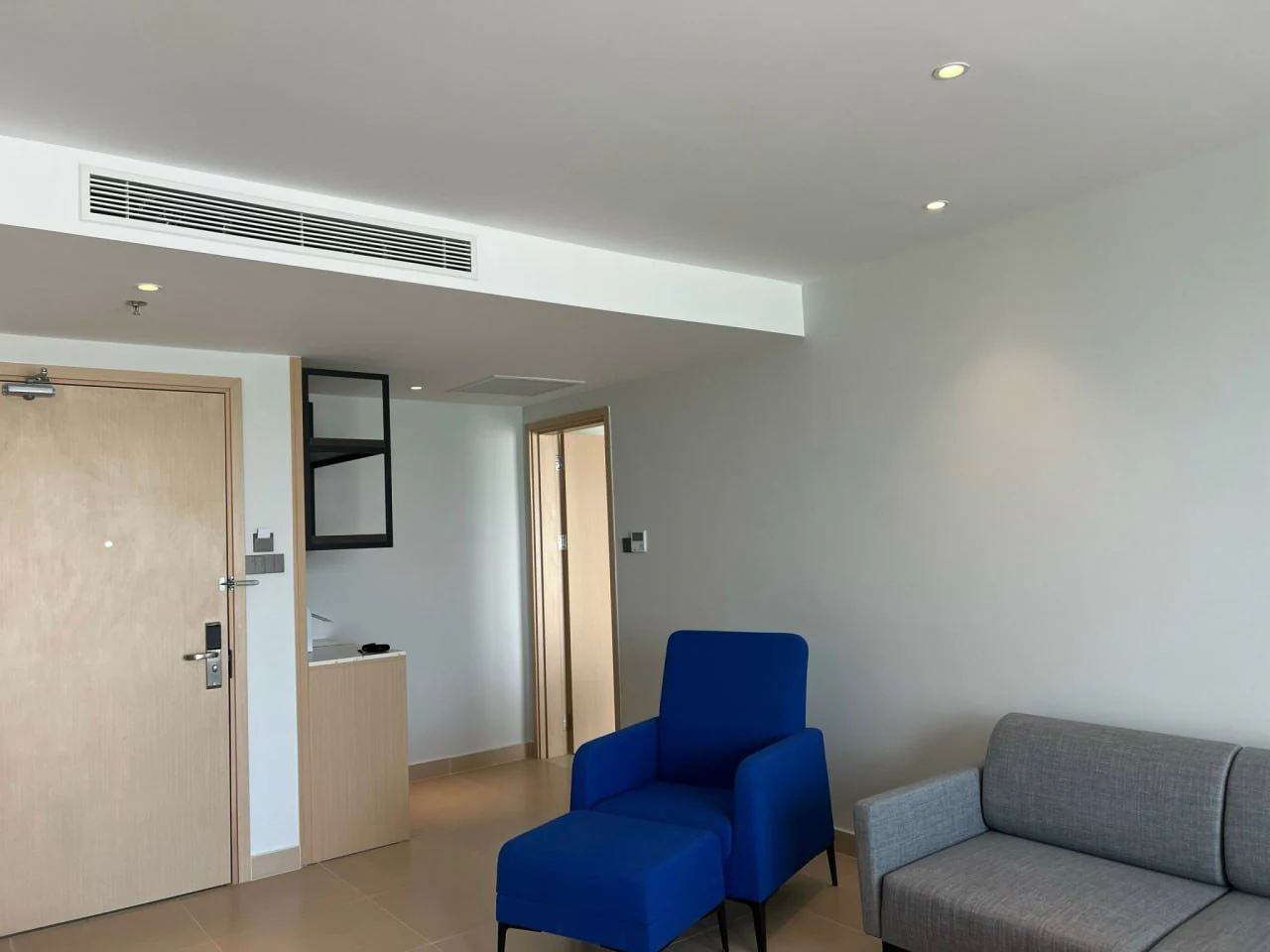 Cải Tạo Nội Thất Căn Hộ The Arena Cam Ranh 40m2